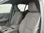 Volvo EX40 Single Motor Extended Range Plus Black Ed. 82 kWh | BLIS | Adaptieve Cruise Control | Harman Kardon Audio | Parkeersensoren voor + achter | Parkeercamera | 20" velgen | Stoelverwarming  | Stuurwielverwarming | Warmtepomp |