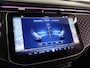 Mercedes-Benz E-klasse Estate 300 e AMG Line | Panoramadak | Trekhaak | Memory | Head up display | Night pakket |