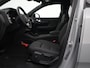 Volvo EX40 Single Motor Core Business Edition 70 kWh | Driver Assist Pack | Climate Pack | Versatility Pack | 19" 5-spaaks glossy black/diamond cut | Extra getint glas
