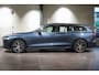 Volvo V60 2.0 B3 Core | Lederen bekleding | Stoel en stuurverwarming | Adaptieve Cruise Control | Parkeersensoren | Electrische bedienbare stoelen