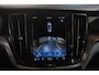 Volvo V60 2.0 B3 Core | Lederen bekleding | Stoel en stuurverwarming | Adaptieve Cruise Control | Parkeersensoren | Electrische bedienbare stoelen