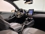Renault Clio 90PK TCe GPF Techno | 9,3" Navi | Camera | Parkeersensoren | Digital Cockpit | Climate Control | Lichtmetalen Velgen | Full LED | Armsteun | Privacy Glass |