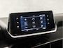 Peugeot 2008 1.2 PureTech Allure Sport 131Pk Automaat (VIRTUAL COCKPIT, APPLE CARPLAY, GROOT NAVI, GETINT GLAS, LEDER, SPORTSTOELEN, ZWART HEMEL, PARKEERSENSOREN, CRUISE, NIEUWSTAAT)