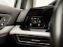 Volkswagen Golf 1.5 TSI Sport (SCHUIFDAK, 4 CILINDER, APPLE CARPLAY, GROOT NAVI, KEYLESS, STUUR/STOELVERWARMING, SPORTSTOELEN, ADAPTIVE CRUISE, PARKEERSENSOREN, NIEUWSTAAT)