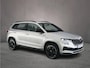 Skoda Karoq Sportline Business 1.5 TSI 150pk DSG Automaat Trekhaak, Adaptive cruise control, Achteruitrijcamera, Elektrische achterklep, Navigatie, LED matrix koplampen