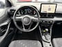 Toyota Yaris 1.5 Hybrid 115 Dynamic **STOEL EN STUURWIELVERWARMING/ KEYLESS/ PARKEERSENSOREN**