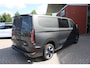 Ford Transit Custom 320 2.5 PHEV L2H1 Sport DC | 233pk |  Dubbele Cabine | Dubbele zijschuifdeur | Inklapbare trekhaak | 19 inch lichtmetalen Sport velgen (mat zwart) | Verwarmbaar stuurwiel | Navigatie systeem