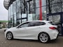 BMW 1-Serie 118i M-SPORT | Navigatie | Stoelen + Stuur verwarmbaar | Cruise Control | Electr. achterklep | Climate Control