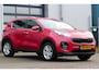 Kia Sportage 1.6 DynamicLine |Camera | Carplay |Vol. onderhouden | Rijklaarprijs! | 12 Maanden Garantie | Onderhoudsbeurt | Nieuwe APK | Mobiliteitservice
