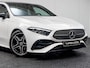 Mercedes-Benz A-klasse A 180 Star Edition AMG Line Plus | Facelift | Night | Memory | Pano | Trekhaak | Winterpakket