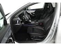 Mercedes-Benz A-klasse 200 Business Solution AMG (PANORAMADAK, SFEERVERLICHTING, PARKEERSENSOREN, STOELVERWARMING)