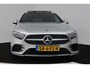 Mercedes-Benz A-klasse 200 Business Solution AMG (PANORAMADAK, SFEERVERLICHTING, PARKEERSENSOREN, STOELVERWARMING)
