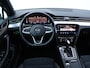 Volkswagen Passat Variant 1.5 TSI Elegance Business R 150PK DSG | Panoramadak | Navigatie | Camera | Led Matrix | Keyless | 19'' Pretoria