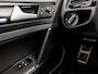Volkswagen Golf Variant 2.0 TSI R 301Pk Automaat (PANORAMADAK, APPLE CARPLAY, NAVIGATIE, LEDER, KEYLESS, DYNAUDIO, CAMERA, ADAPTIVE CRUISE, MODE KNOP, GETINT GLAS, NIEUWSTAAT)
