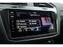 Volkswagen Tiguan 1.4 TSI eHybrid R-Line Black style | Pano | 360cam | Elek. Trekhaak | 19'' | Stoel- Stuurverw. | Adapt. Cruise |