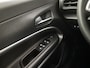 Jeep Avenger 1.2 Altitude Sport (APPLE CARPLAY, GROOT NAVI, 360 CAMERA, JBL AUDIO, STOELVERWARMING, SPORTSTOELEN, ADAPTIVE CRUISE, GETINT GLAS, KEYLESS, NIEUWSTAAT)