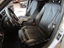 BMW 3-Serie 320i M Sport Edition orig holl leer navi 19inc