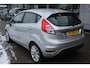 Ford Fiesta 101PK TITANIUM 5-DEURS BLUETOOTH CLIMA P-SENSOREN VOORRUITVERW. CRUISE LM-VELGEN NAVI
