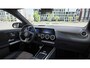 Mercedes-Benz EQA 250+ Business Solution AMG 71 kWh | Panoramaschuifdak | Dodehoekassistent | Head-up | Burmester | Winterpakket |