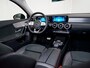 Mercedes-Benz A-klasse A 180 AMG Line | NIGHT | 19 inch AMG | Distronic