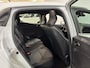Renault Clio 90PK TCe Intens | Trekhaak | Climate Control | Camera | Parkeersensoren | Cruise Control | Apple CarPlay/Android Auto | Lichtmetalen Velgen | Full LED | Licht & Regen Sensor |