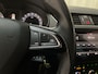 Skoda Octavia Combi 1.0 TSI Greentech Business Edition Leder-Stof Navigatie Stoelverwarming DAB+ App-Connect