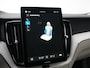 Volvo XC60 T6 AWD Ultra Bright | Luchtvering | Bowers & Wilkins | Panoramadak | 21" | 360° Camera | Stoelventilatie