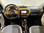 Renault Twingo 75PK SCe Collection | Apple CarPlay/Android Auto | Airco | Licht Sensor | Bluetooth | Parkeersensoren | Elektrische Ramen & Spiegels | LED Dagrijverlichting |