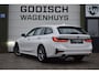 BMW 3-Serie Touring 330e Business Edition Plus | Leder | Stoelverwarming |