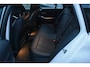 BMW 3-Serie Touring 330e Business Edition Plus | Leder | Stoelverwarming |