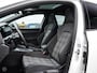 Volkswagen Golf 1.4 eHybrid GTE 245 PK Panoramadak IQ Light ACC Keyless Trekhaak Camera Sfeerverlichting 18"