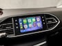 Peugeot 308 SW 1.2 PureTech Sport (PANORAMADAK, APPLE CARPLAY, GROOT NAVI, 360 CAMERA, SPORTSTOELEN, ADAPTIVE CRUISE, GETINT GLAS, TREKHAAK, NIEUWE APK, NIEUWSTAAT)