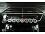 Peugeot e-2008 EV GT Pack 50 kWh 100% Elektrisch | Panorama dak | Alcantara bekleding | Camera | 3D-Instrumentenpaneel | Adaptive Cruise Control | Stoelverwarming | 1e eigenaar