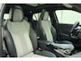 Peugeot e-2008 EV GT Pack 50 kWh 100% Elektrisch | Panorama dak | Alcantara bekleding | Camera | 3D-Instrumentenpaneel | Adaptive Cruise Control | Stoelverwarming | 1e eigenaar
