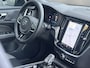 Volvo V60 2.0 T6 Plug-in hybrid AWD Plus Dark Adaptieve cruise control / BLIS / 360 camera / elektr. verst. Contourstoelen / stuur-,stoel-, voorruit verw. / Harman Kardon audio / Trekhaak / Keyless drive / All season banden