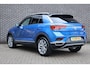 Volkswagen T-Roc 1.5 TSI 150pk DSG Sport | Panoramadak | Navigatie | Achteruitrijcamera