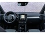 Volvo XC40 Plug-in Hybrid T5 Core | Trekhaak | Harman Kardon audio | Stoel- en stuurverwarming | Climate Control | Lane Keeping Assist | DAB | 18" velgen | Cruise control | Keyless | Elektrische stoelverstelling |