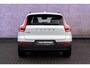 Volvo XC40 Plug-in Hybrid T5 Core | Trekhaak | Harman Kardon audio | Stoel- en stuurverwarming | Climate Control | Lane Keeping Assist | DAB | 18" velgen | Cruise control | Keyless | Elektrische stoelverstelling |