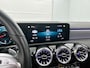 Mercedes-Benz CLA 180 Business Solution AMG Night Upgrade Automaat (PANO, SFEERVERLICHTING, STOELVERWARMING, CAMERA)