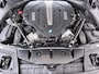 BMW 5-Serie Touring 550i High Executive Panoramadak | HUD | ACC | DVD achter