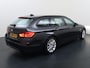 BMW 5-Serie Touring 550i High Executive Panoramadak | HUD | ACC | DVD achter