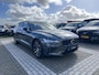 Volvo V60 T8 Plug-in hybrid AWD Plus Performance Edition | Dark | Premium Pack | Leder | Panorama dak | Direct leverbaar! |
