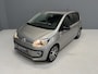 Volkswagen Up! 1.0 groove up! Fenders|Cruise|Navi