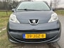 Peugeot 107 1.0-12V XS 4 nieuwe banden airco