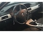 BMW 3-Serie Touring 318i Business Line // GEREVISEERDE MOTOR BIJ 195.000 km // NAVI // CLIMA // CRUISE //