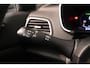 Renault Megane Estate 1.3 TCe 140 Techno | Climate control | Camera | Trekhaak | AppleCarplay AndroidAuto | LED koplampen | All season banden | Navigatie |