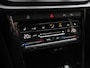 Volkswagen T-Roc 1.5 TSI R-Line+ Climate control | Adaptieve cruise control | LED | Navigatie | Achteruitrijcamera | Parkeersensoren | Apple Carplay/ Android Auto | Radio