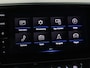 Volkswagen Passat 1.5 TSI R Line | Panoramadak | Nappaleder | Stoelverwarming | Massage | Memory | Camera | Matrix LED | Carplay | Navigatie | Keyless | Virtual Cockpit