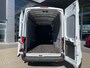 Ford Transit 350 2.0 TDCI L4H3 Trend RWD 130 PK | Digitale binnenspiegel | Navi | Volledige betimmering | Stoelverw. | Sync 4 |