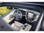 Volvo XC90 2.0 T8 Plug-in hybrid AWD Ultra Dark | Bowers & Wilkins Premium Audio | Luchtvering | 360 Camera | Head-Up | Massage + ventilatie | 22 Inch Velgen | Full Options |